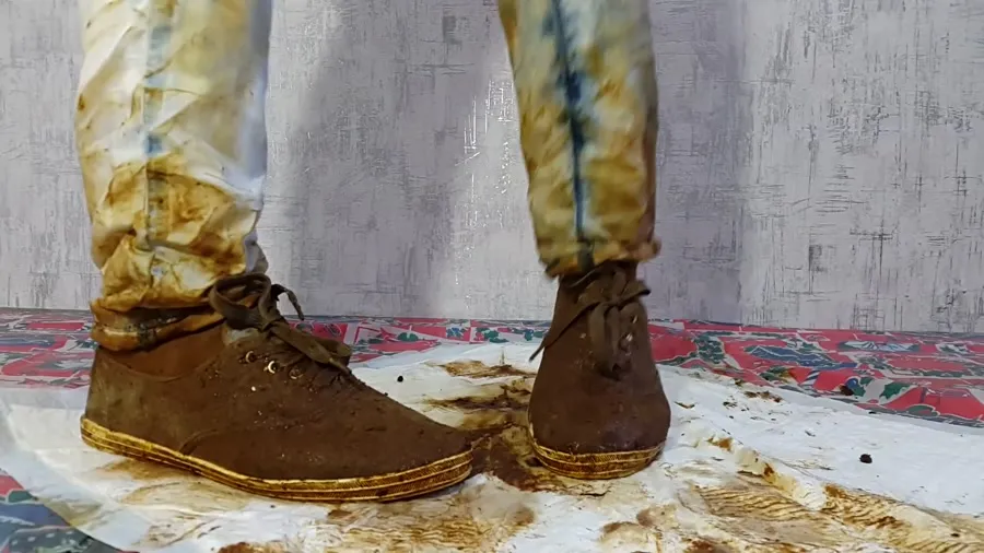 Anna Coprofield - Jeans Pooping FullHD 1080p (Solo Scat)