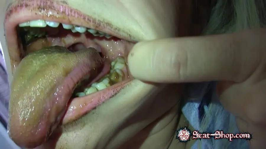 Mina Scat - Breakfast of sit and vomit part 2 FullHD 1080p (Puking, Vomiting)