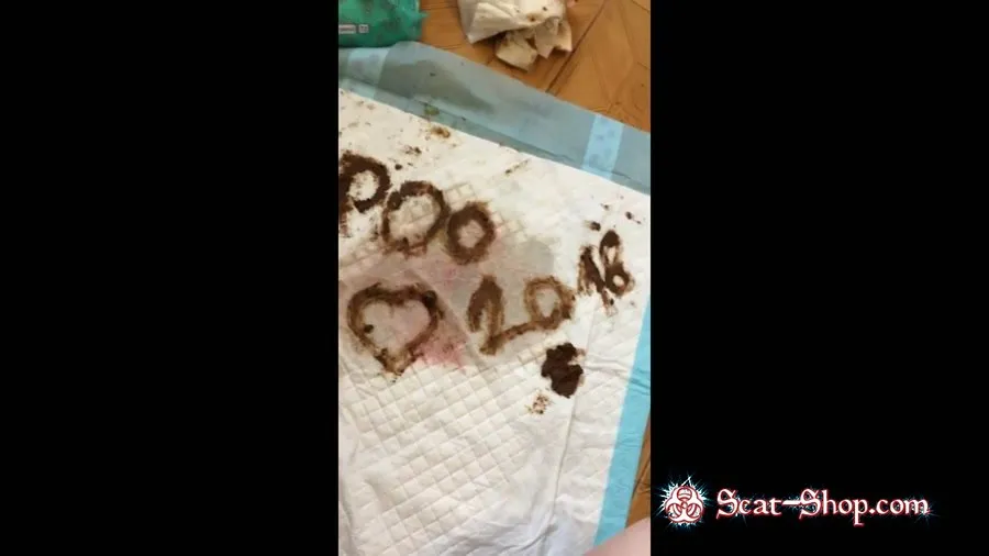 Diana Spark - My first video in 2018 with-Shit and Period FullHD 1080p (Solo, Poop)