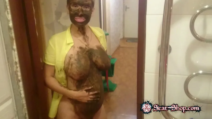 Brown wife - Shit in the sink FullHD 1080p (Solo, Boobs)