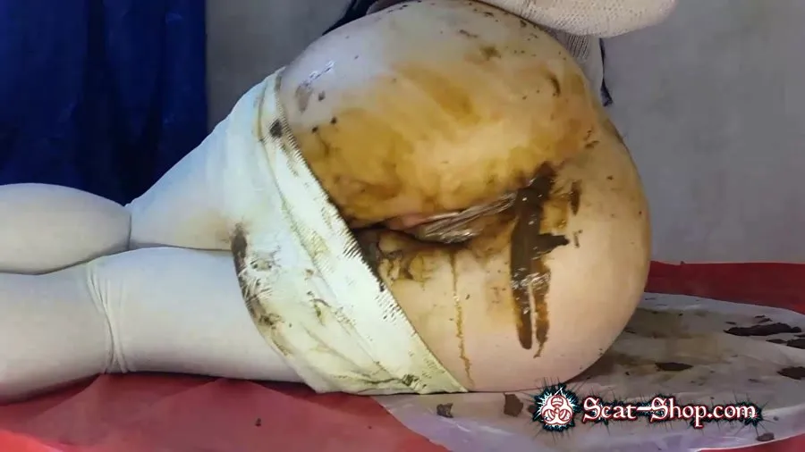 Anna Coprofield - White Pants FullHD 1080p (Defecation)