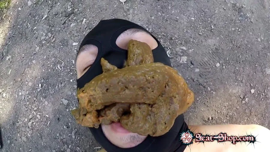 Angelica Scat - Using My Toilet Outdoor HD 720p (Scat, Femdom)