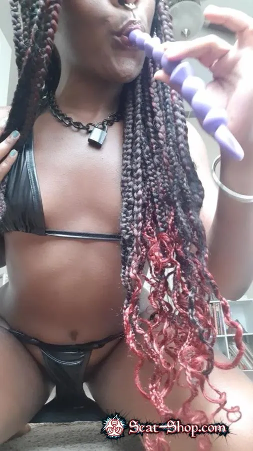 NadiaCream - Cleaning my Shitty Anal Beads UltraHD 2K (IR, Toys)