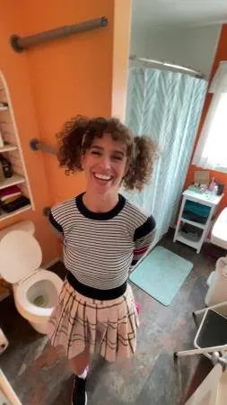 Porn VibeWithMolly - Bratty girl shits in perverts mouth! UltraHD 2K (Extreme, Solo) scat-shop.com