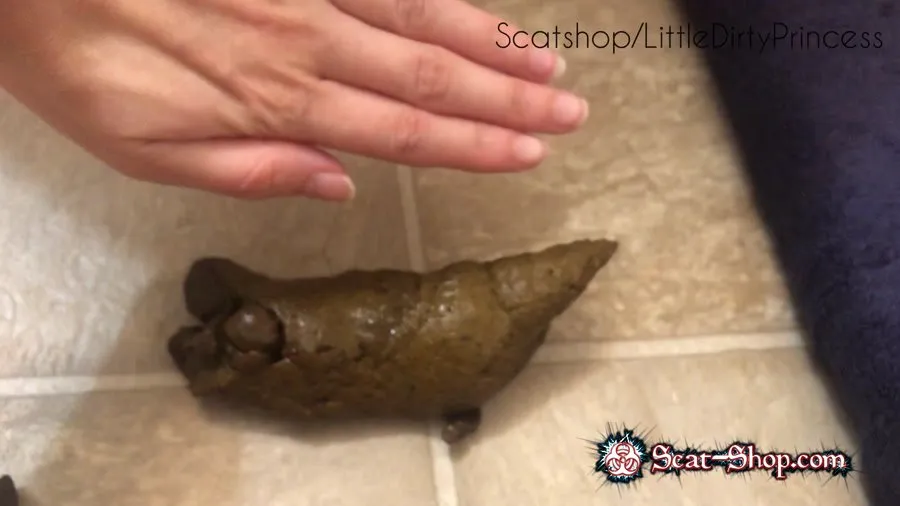 LittleDirtyPrincess - Urgent shit plops on the floor FullHD 1080p (Scat, Solo)