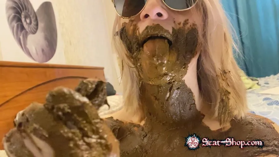 p00girl - I chew and smear shit, nausea FullHD 1080p (Solo, Milf)