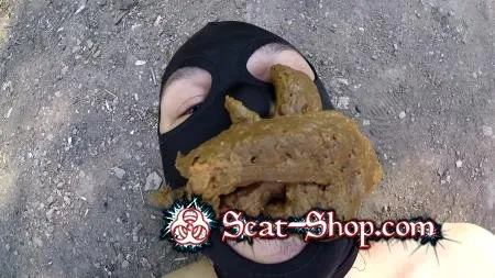 Download ScatDesire - Shitting in the Mouth Outdoor UltraHD 4K (Outdoor, Femdom) scat-shop.com