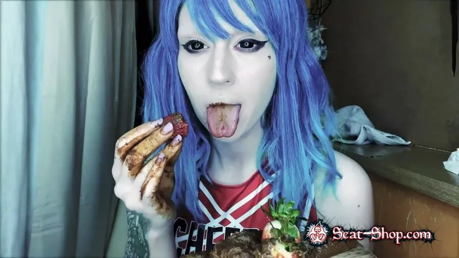 SweetBettyParlour - Unnerving stinky strawberry FullHD 1080p (Teen, Eat Shit)