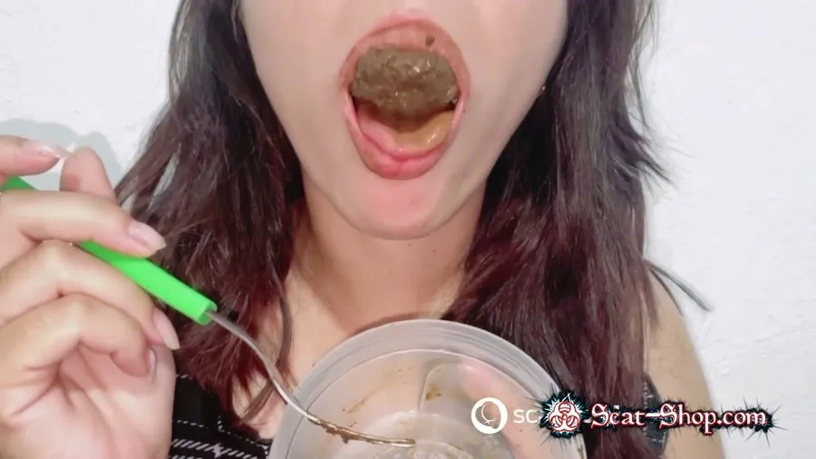 Shit - Solo FullHD 1080p (Eating, Amateur)