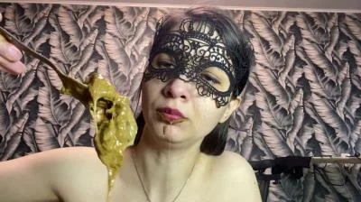 p00girl - Poop a full container eat shit with a fork and vomit [Diarrhea / 1.69 GB] FullHD 1080p (Eat Shit, Milf)