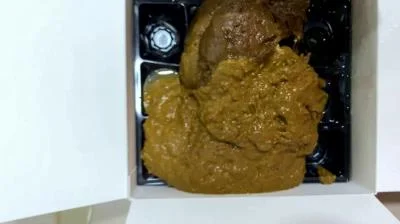 Large - Poop in a cardboard box [Shitting / 2.16 GB] FullHD 1080p (Solo, Blonde, Masturbation)