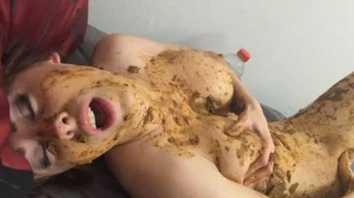 Jessica - Playing With My Boyfriends Sexy Naked Girl Giant Poo [Smearing / 449 MB] HD 720p (Solo, Masturbation)