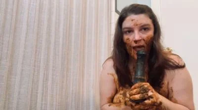 Layla Lee - Dildos Panties And Shit [Laylaleescat.com / 941 MB] FullHD 1080p (Amateur, Defecation)