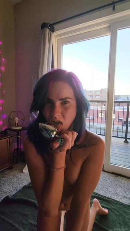 LilButtLex - Begging For More Anal [Scatbook / 415 MB] UltraHD 2K (Scat, Kaviar)