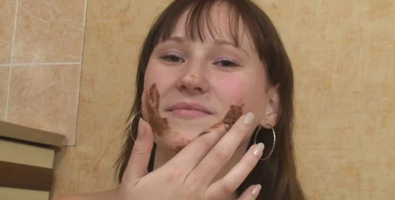 Masha - Private Scat [PoopVideo / 393 MB] HD 720p (Solo, Defecation)