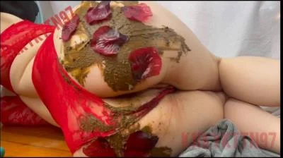 Porn KnkyKttn97 - Red Flowers And Brown Poop HD 720p (Solo, Shitting Ass) scat-shop.com