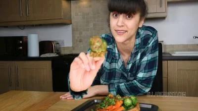 Porn Ella Dearest aka Efro Ella - Sunday Dinner HD 720p (Solo, Defecation) scat-shop.com