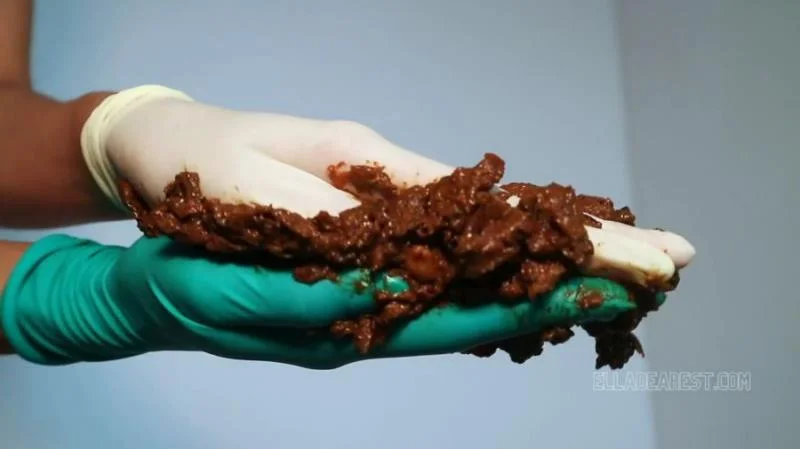 Ella Dearest aka Efro Ella - ASMR GLOVED HAND POOP HD 720p (Solo, Defecation)