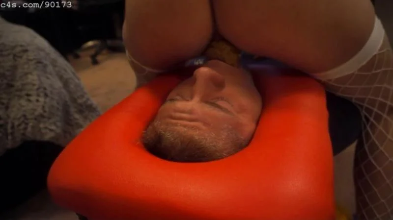 Goddess Amirha - Farts Filth FullHD 1080p (Fetish, Domination)