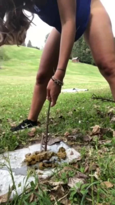 Linda aka VeganLinda - Only DIRTY Panties For My Loser SD (Solo, Poop)