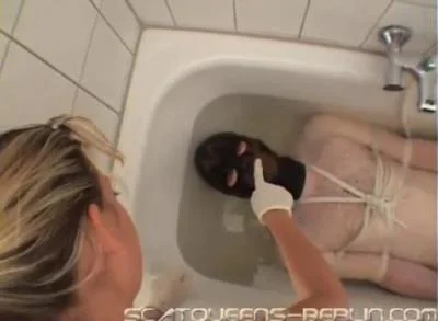 Porn Lady Missy, Lucy Delunatic, Lady Grace, Miss Flowers, Lady Katherina, Lisa Anderson - Scat Shower SD (Femdom, Humiliation) scat-shop.com