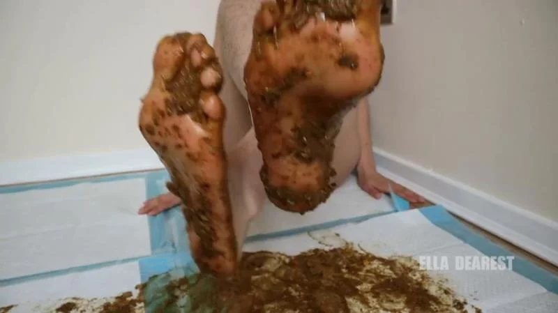 Barefoot Poop Trampling HD 720p (Solo, Defecation)