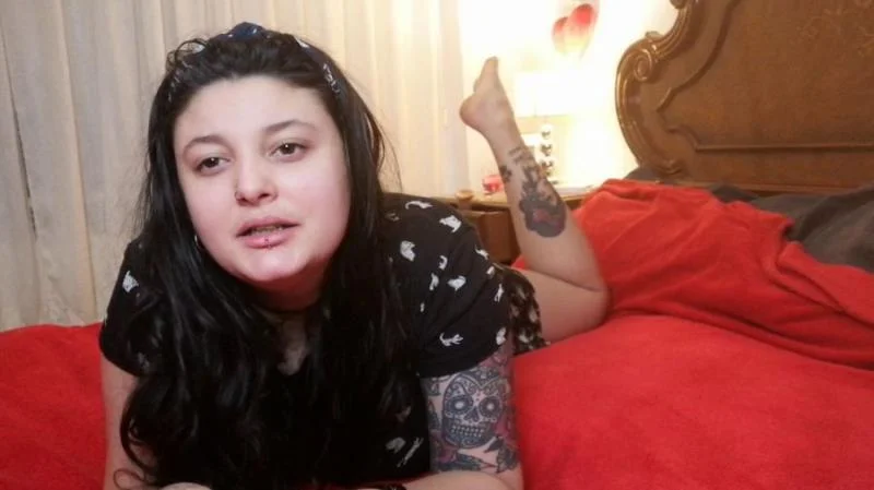 Beautiful Girl Farting And Burping FullHD 1080p (Espana, Teen)