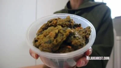 Porn VEGGIE DELIGHT HD 720p (Solo, Defecation) scat-shop.com