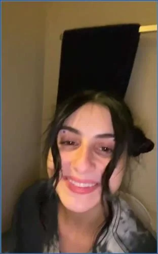 Porn Kaitlyn Katsaros - Midnight pee with Kait lmao [HD 720p] 9.74 MB scat-shop.com