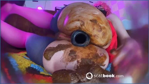 Porn Sweet Betty Parlour - Today I am your Mommy [FullHD 1080p] 125.92 MB scat-shop.com