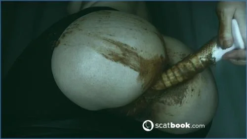 Download Sweet Betty Parlour - And these are my desires [FullHD 1080p] 204.21 MB scat-shop.com