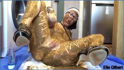 Porn Ella Gilbert - Full of Shit Nun [HD 720p] 1.46 GB scat-shop.com