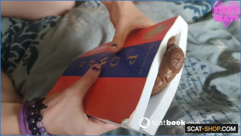 Kitty Skatt - The Book Critic This book [FullHD 1080p] 1.64 GB