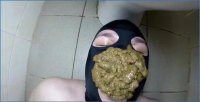 Adelina Frau's filthy Femdom Scat and Smearing footage