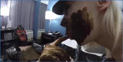 Jessica Stinky in Hardcore Scat Sex with PVC in a Hotel Room