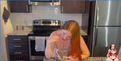 GingerCris Presents Gift Box Vomit Scat Clip