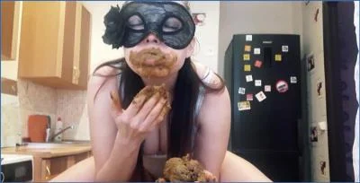 Scat Eating Scatlina Messy Solo Action on the Table