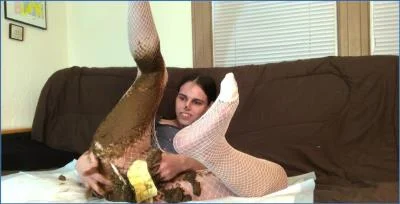 Emily Milk Dazzles with Extreme Kaviar and Shit Eating in Fishnets