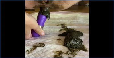 Veronika's Enema Filled Diarrhea Show - Solo Defecation and Puking