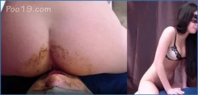 Milana Smelly Takes Command with Puke, Vomit, and Piss Drinking