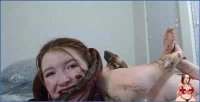GingerCris Downloads Big Tits Shitting Fun - Extreme Scat Smearing