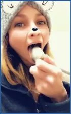 LilbuttLex Dives Deep into Grubby Anal and Shit Kaviar Smearing