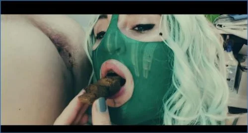 Shitting with SweetBettyParlour in Kinky Fetish Full of Dirty Action