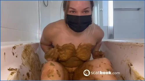 Covering Myself in Soft Shit with Sweet Bella- Hardcore Anal Scat Video