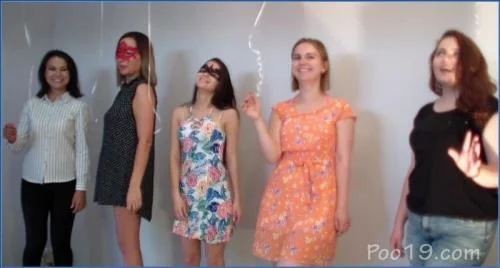 Milana Delivers Extreme Scat and Shit Eating show with Amina