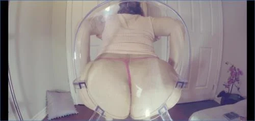 Love Rachelle's Femdom Defecation in Thong Farts- Watch Full Video Online