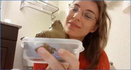 LittleMissKinky Serves Hardcore Smearing dirt and Heavy Toilet in Cute Turd Video