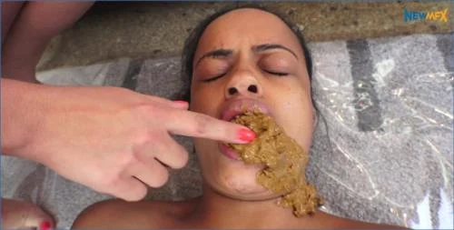 Shit Eating Poop with Lisa Black in Top Girl Lilith First Time- Grazy, Lilith