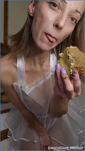 Mycelium Mother in Scat Cake: Real Solo Pooping and Puke from Start to Finish