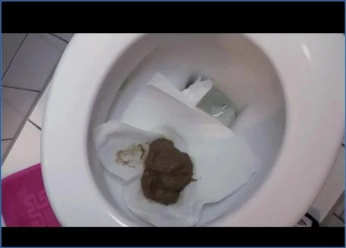Kim Koettbullar Pushes Her Limits in Solo Defecation- Free Full Video